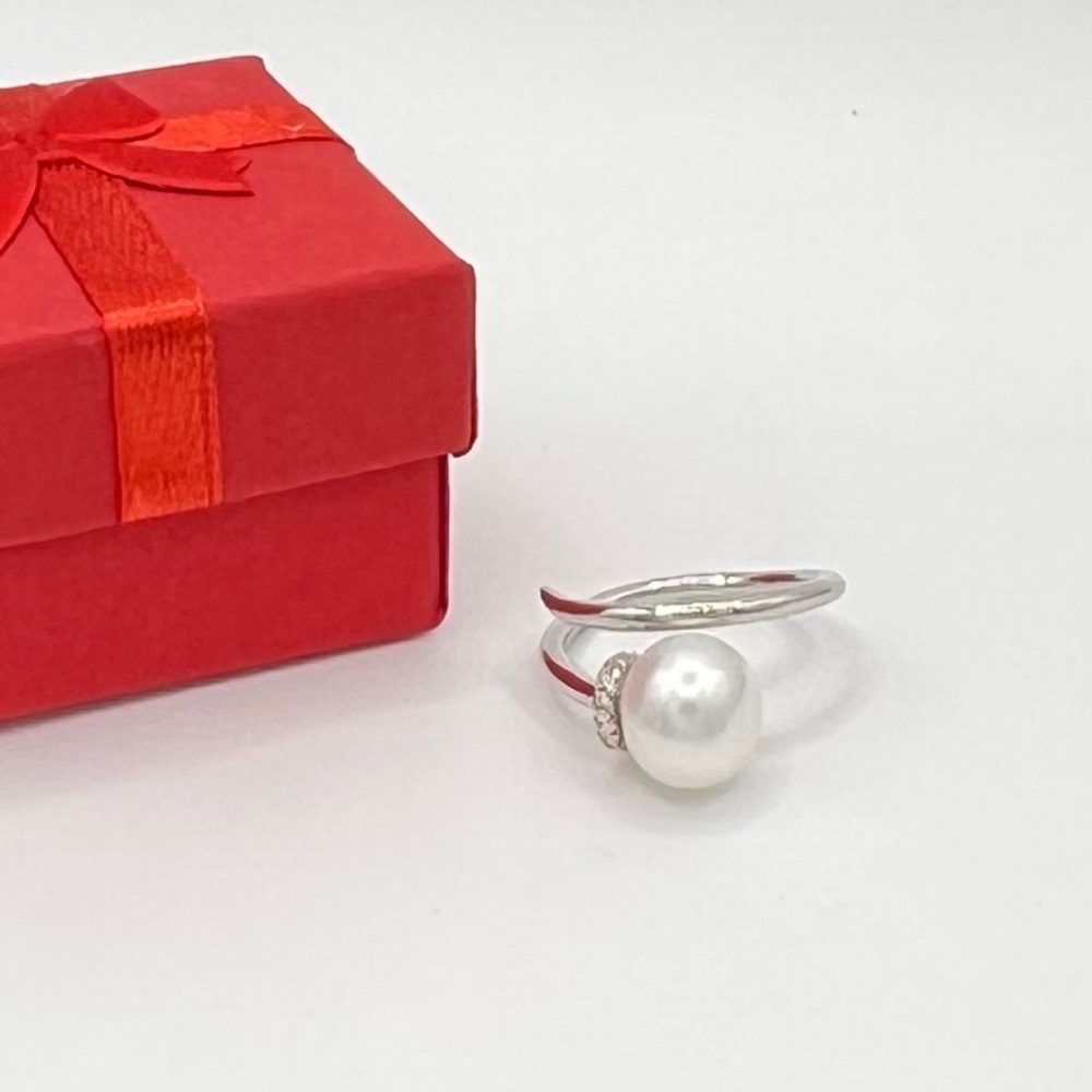 Sterling Silver Faux Pearl Adjustable Ring - Picture 3 of 4